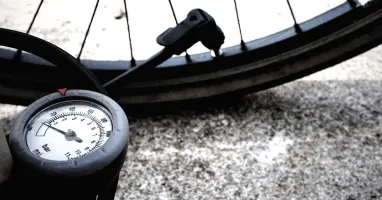 Ride more comfort! Ride gravel bike with proper air pressure! thumbnail